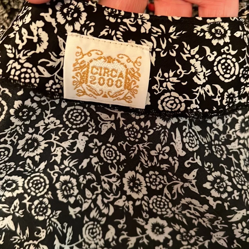 Simple Floral dress with dainty Red Roses embellishment, S